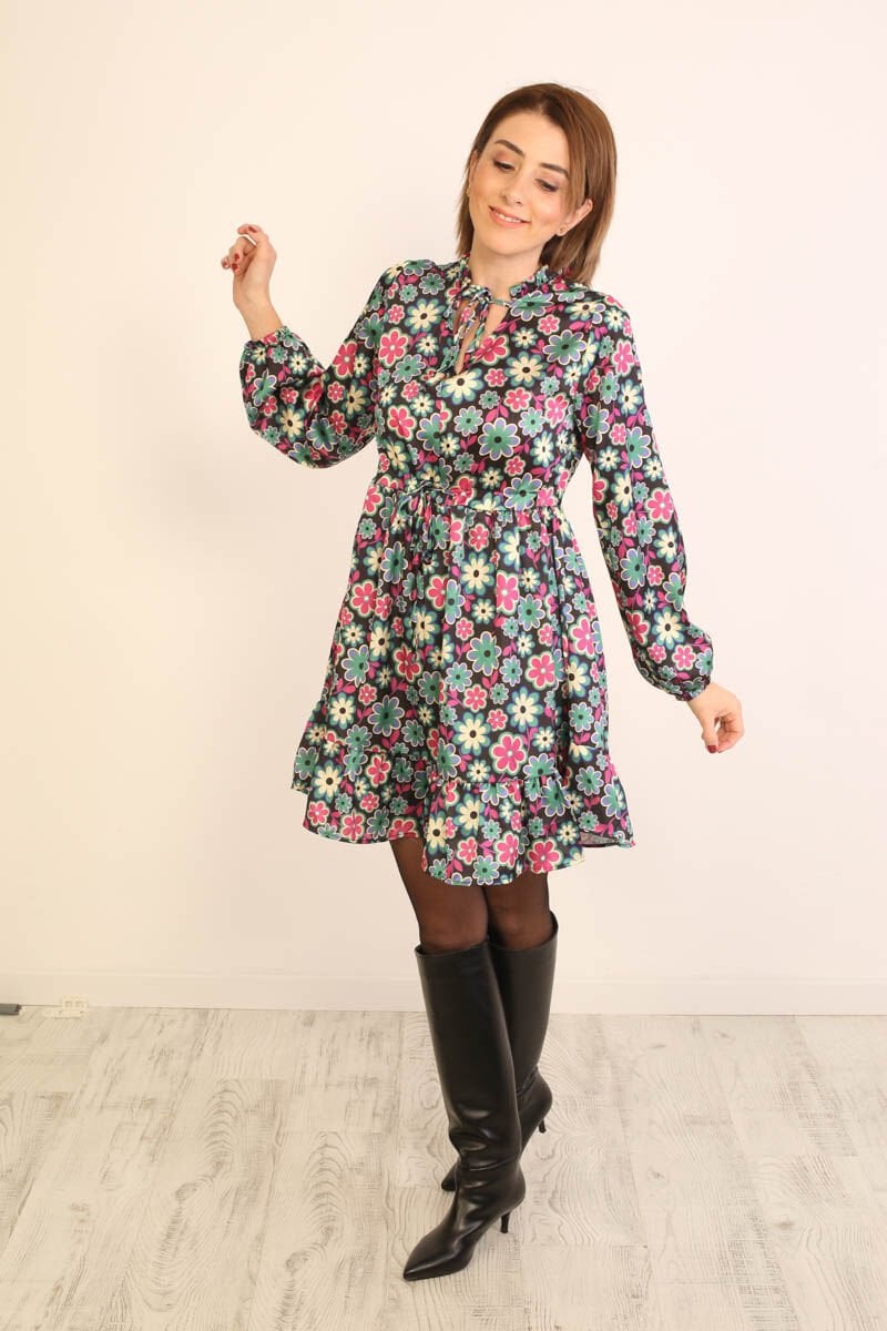 Çiçekli Büzgülü Saten Elbise