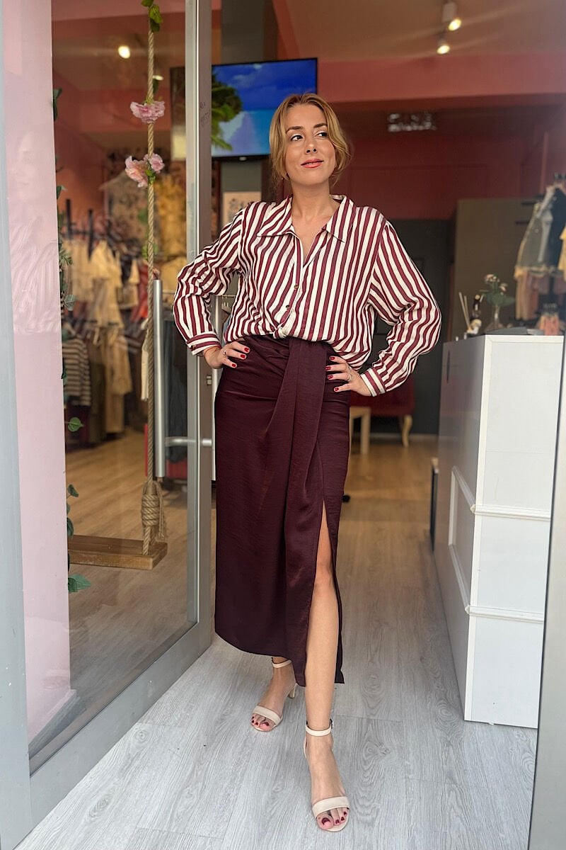 Büzgü Detay Yırtmaçlı Saten Etek-Mürdüm