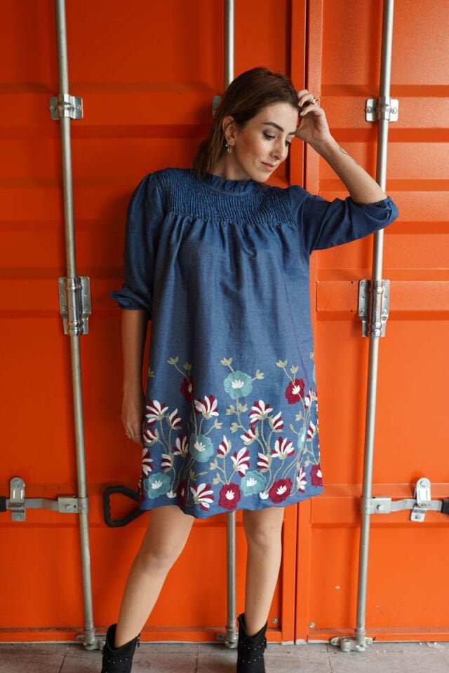 Nakışlı Kot Elbise