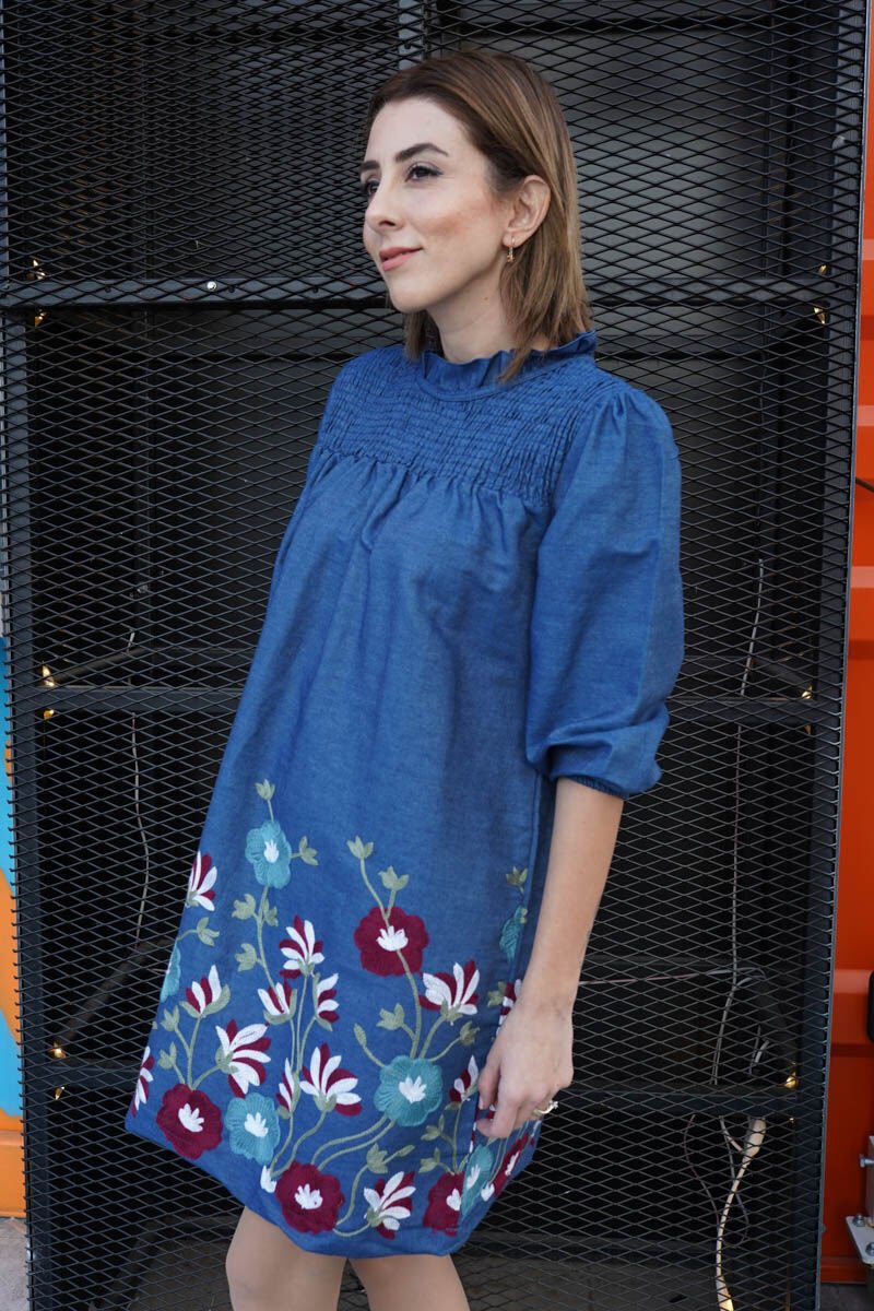 Nakışlı Kot Elbise