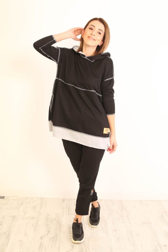 İki Renkli Armalı Eşofman Takım