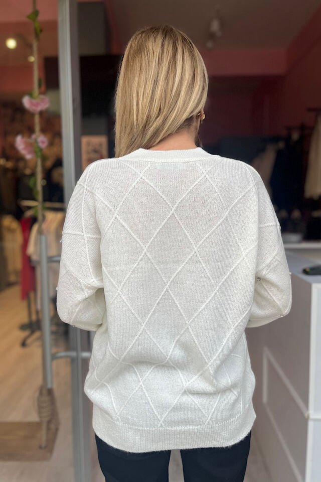 Taşlı V Yaka Triko-Ekru