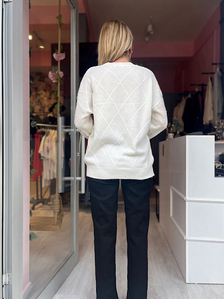 Paçası Kesik Yüksek Bel Orjinal Marka Jean-Siyah