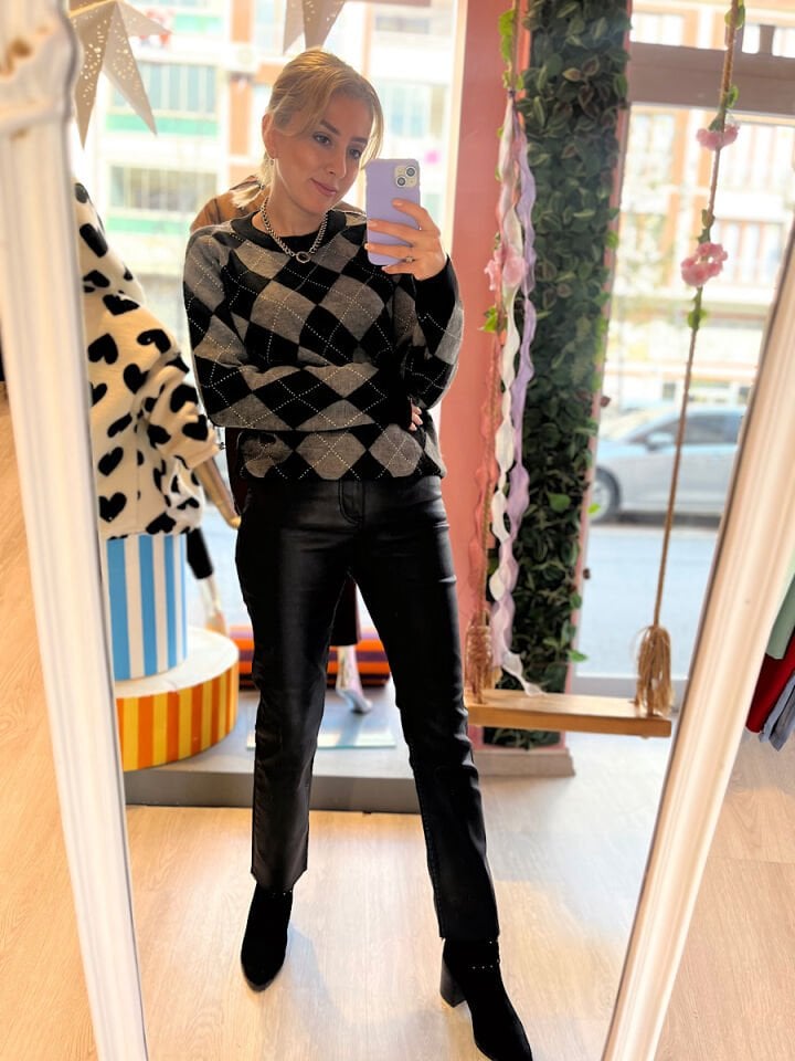 Baklava Desen Yumoş Triko-Gri