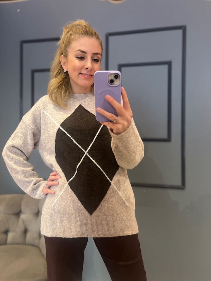 Büyük Baklava Desen Triko-Taş