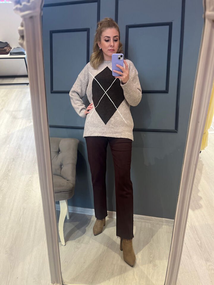 Büyük Baklava Desen Triko-Taş