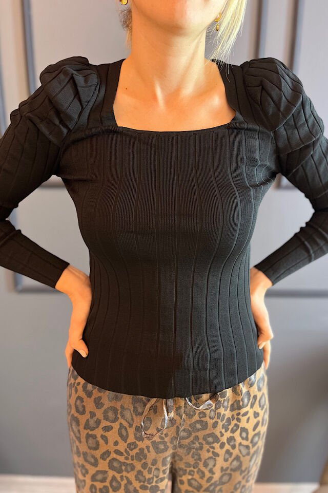 Kare Yaka Çelik Örme Triko-Siyah