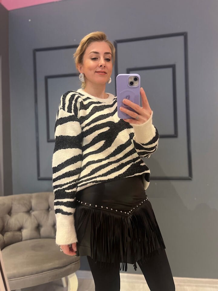 Zebra Desen Yumoş Triko-Ekru