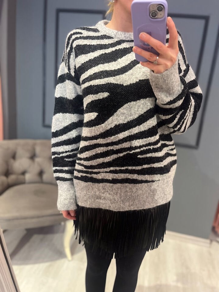 Zebra Desen Yumoş Triko-Gri