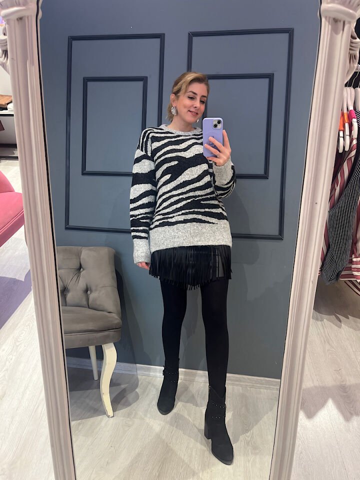 Zebra Desen Yumoş Triko-Gri