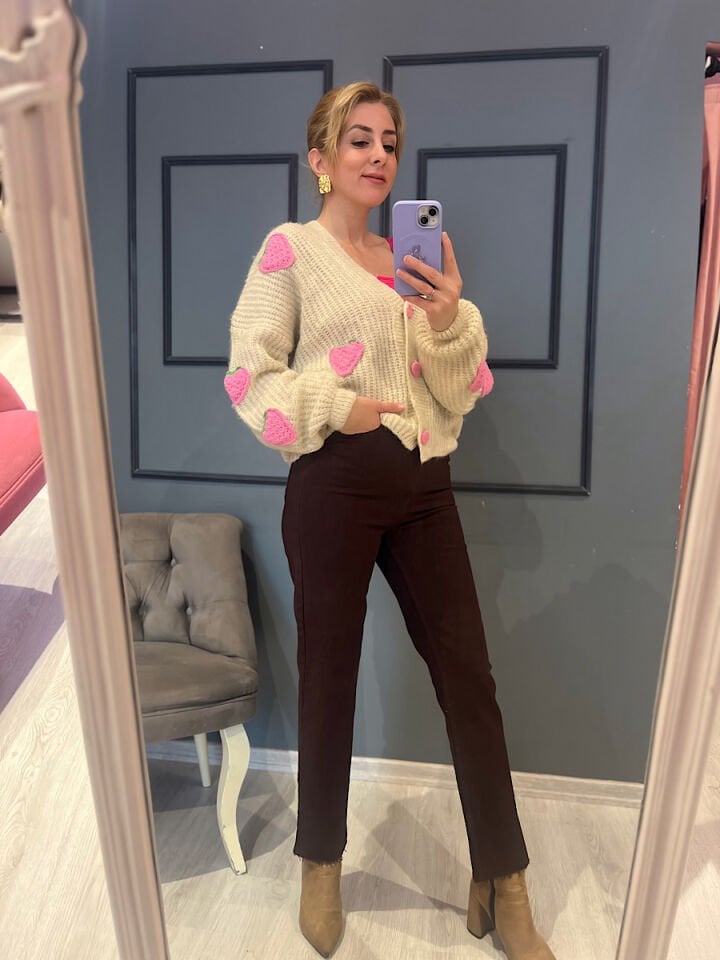 Çilekli Hırka -Krem