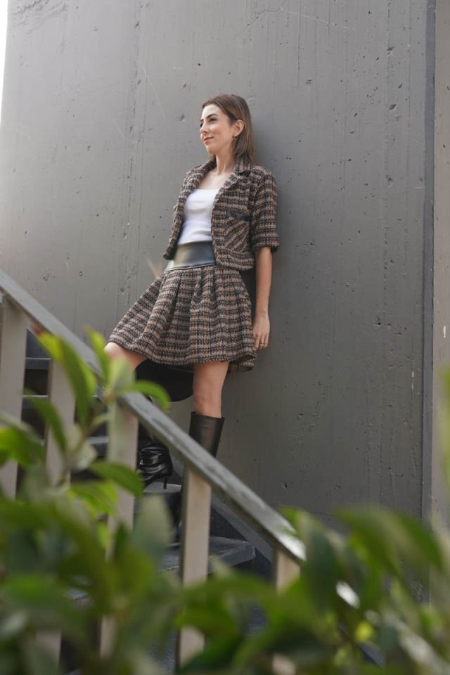 Pileli Deri Detaylı Etek