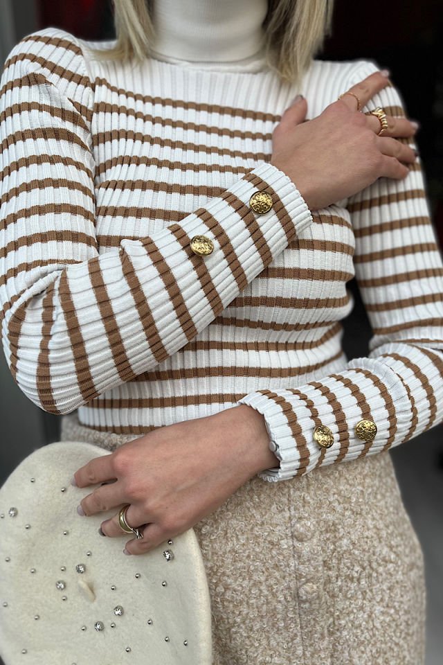 Bilekleri Gold Düğmeli Balıkçı Triko-Vizon