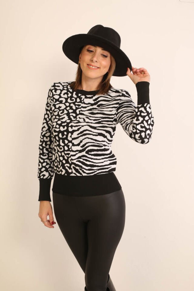 Zebra Desen Kısa Kazak