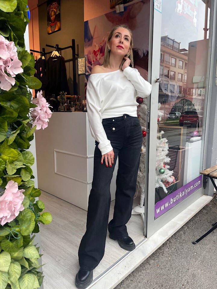 Kayık Yaka O*sho Bluz-Ekru