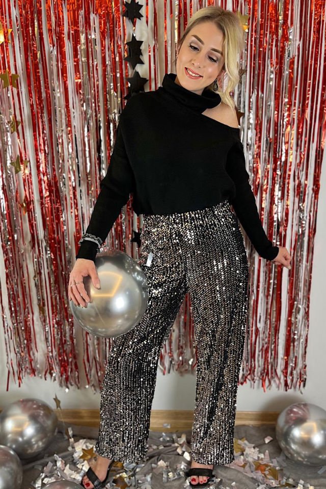 Boğazı Çıkarılabilir Triko-Siyah