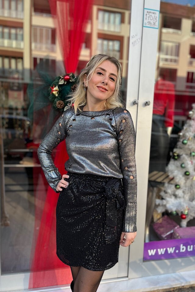 Delikli Metalik Triko-Gümüş