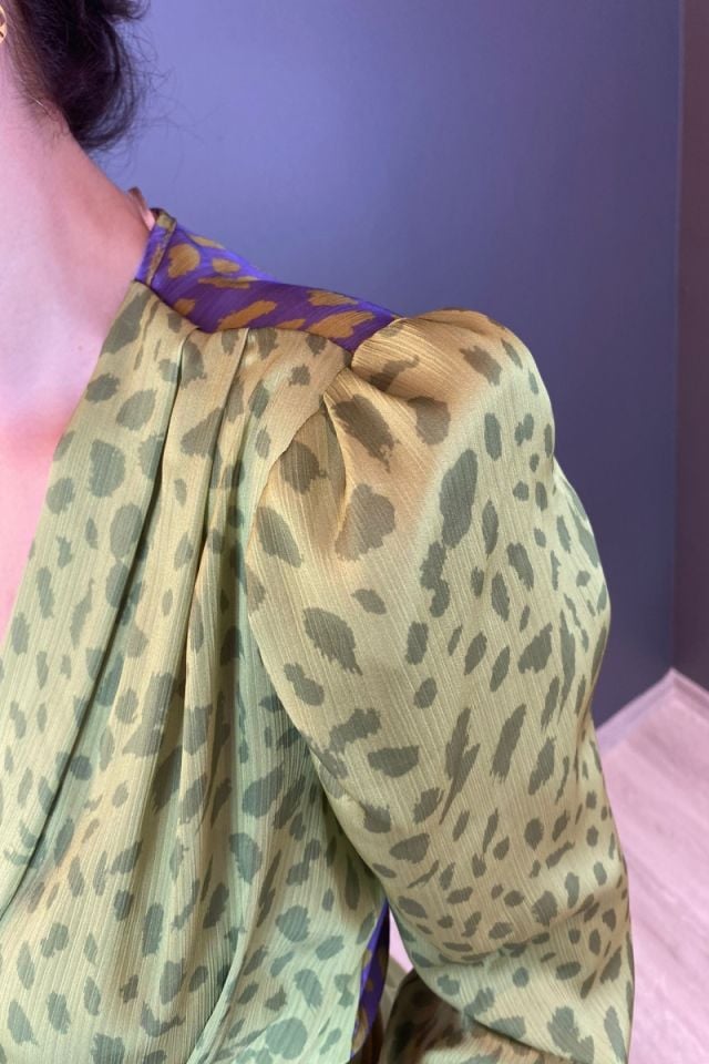 Kruvaze İki Renkli Bluz