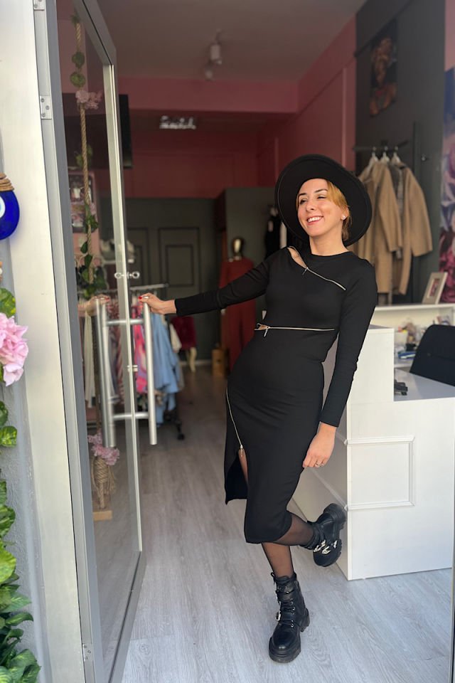 Üç Fermuarlı Çelik Örme Elbise-Siyah