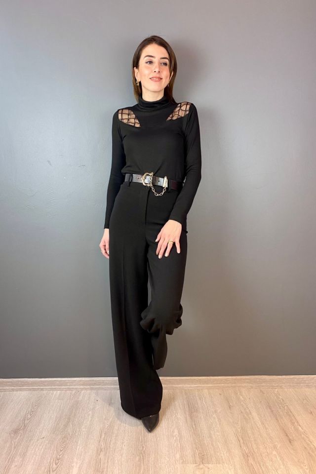 Omuzları Kareli Bluz