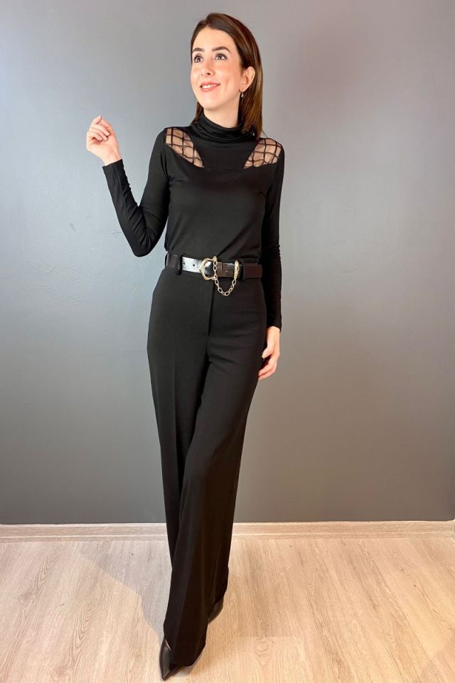 Omuzları Kareli Bluz