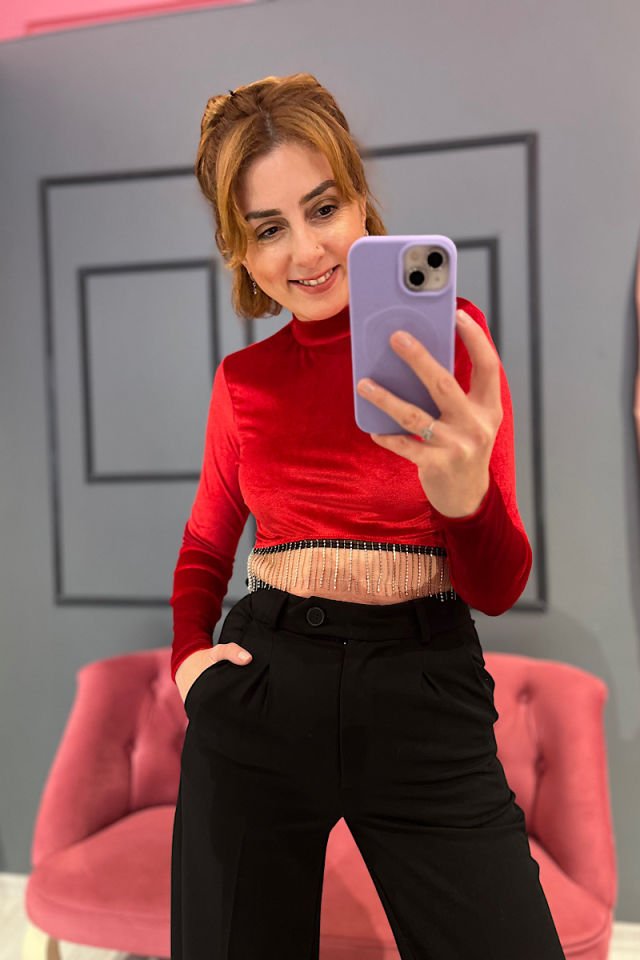 Taşlı Crop Kadife Bluz