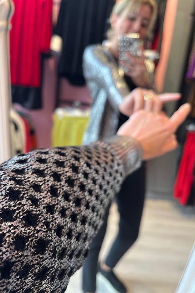 Varaklı Delikli Hırka -Gümüş