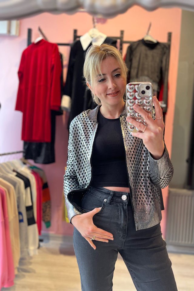 Varaklı Delikli Hırka -Gümüş