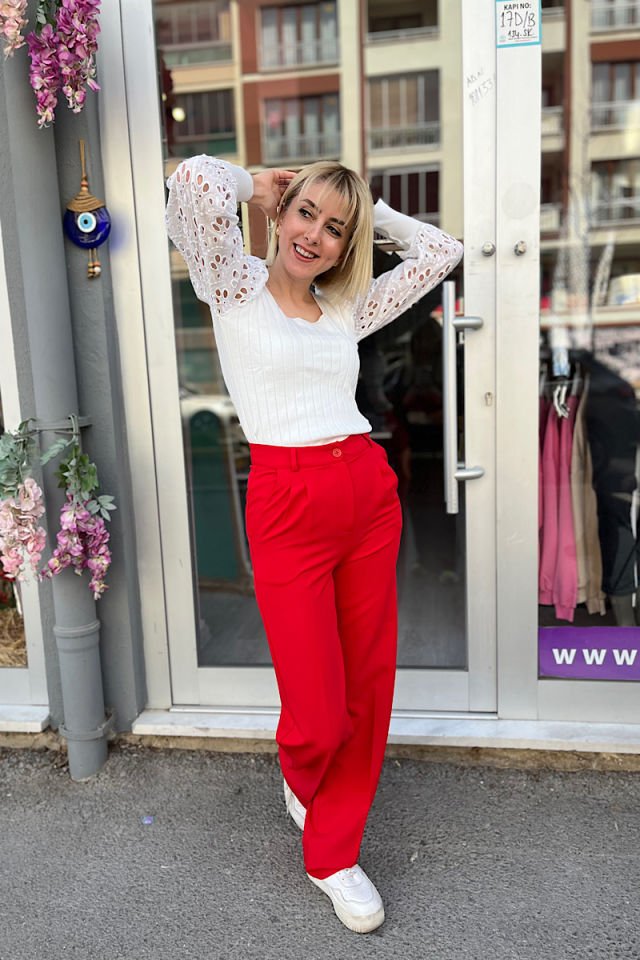 Güpür Kollu Çelik Örme Triko-Beyaz