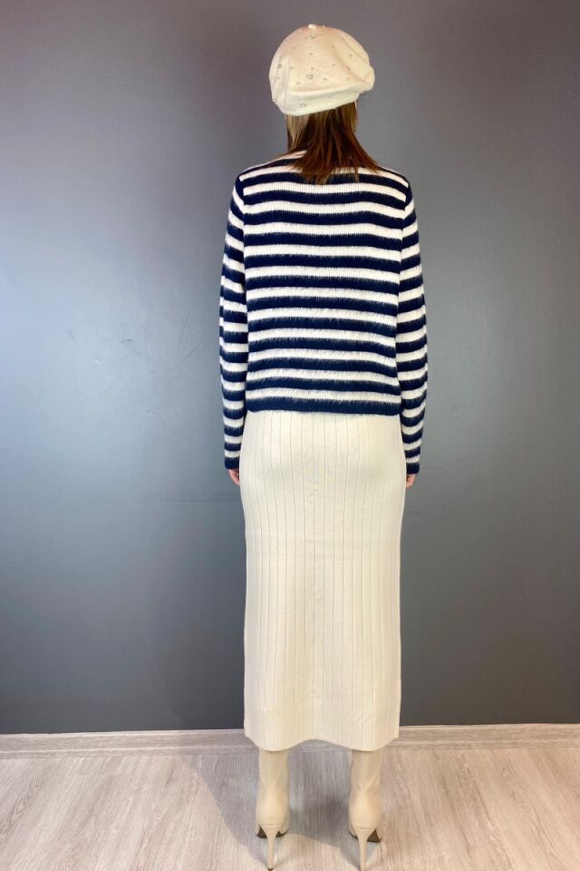 Düğme Detay Triko Etek Bej