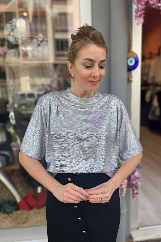 Parlak Vatkalı Bluz-Gümüş