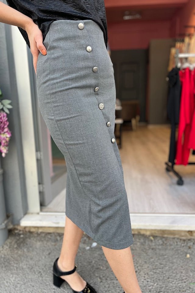 Önü Düğmeli Yırtmaçlı Etek-Füme