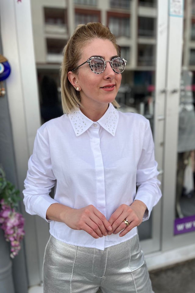 Yakası Troklu Crop Gömlek