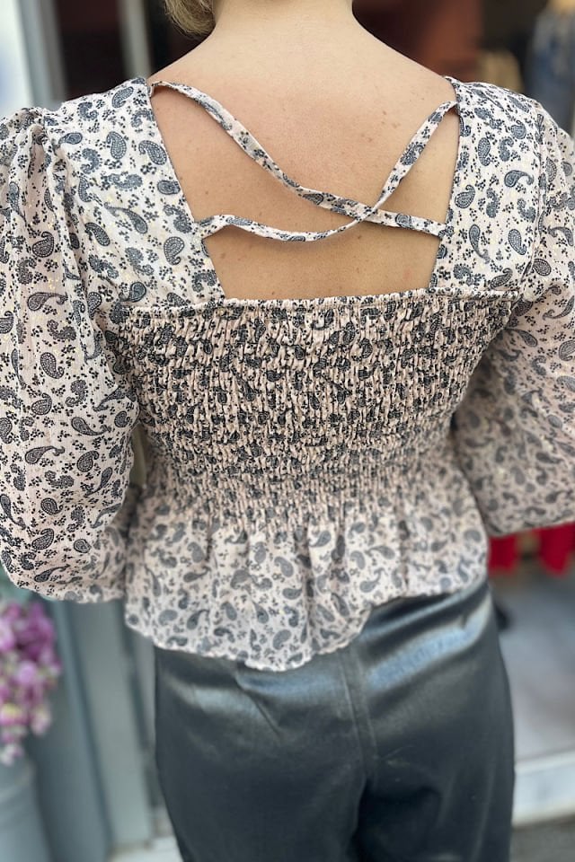 Arkası Çapraz Şifon Bluz