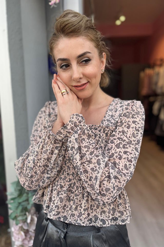 Arkası Çapraz Şifon Bluz