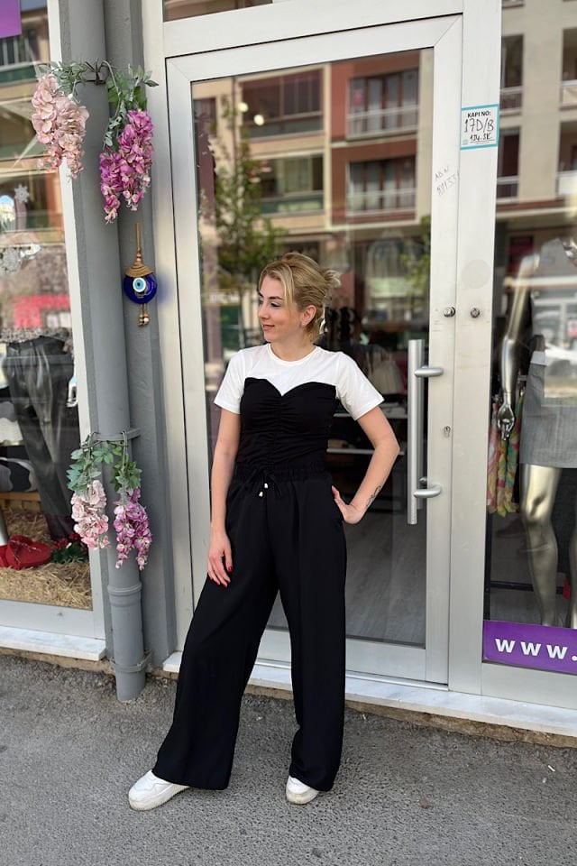 İki Renkli Büzgülü Tişört