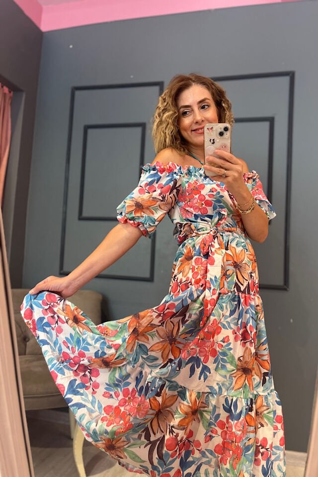 Çiçekli Midi Boy Elbise