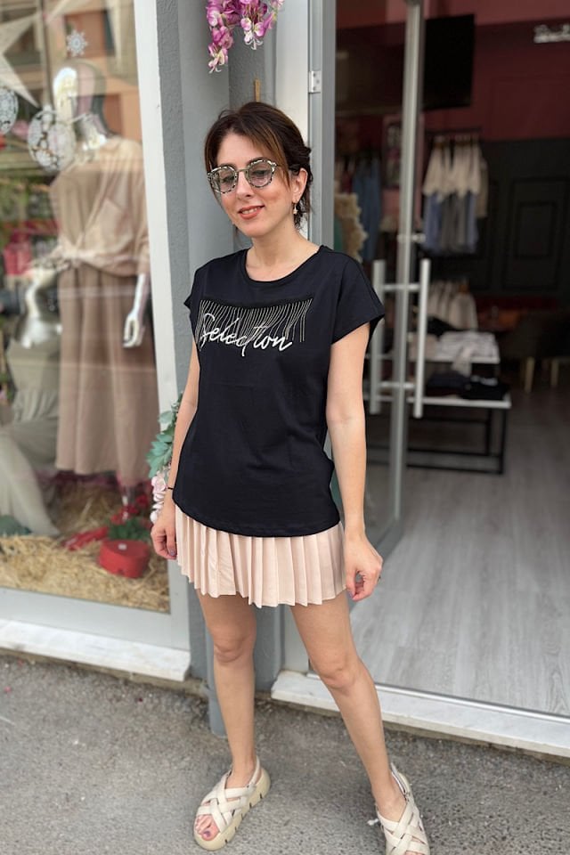 Önü Zincirli Tişört -Siyah