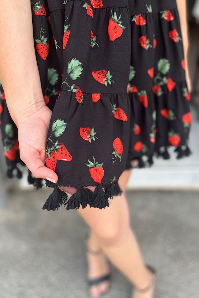Çilekli Elbise-Siyah