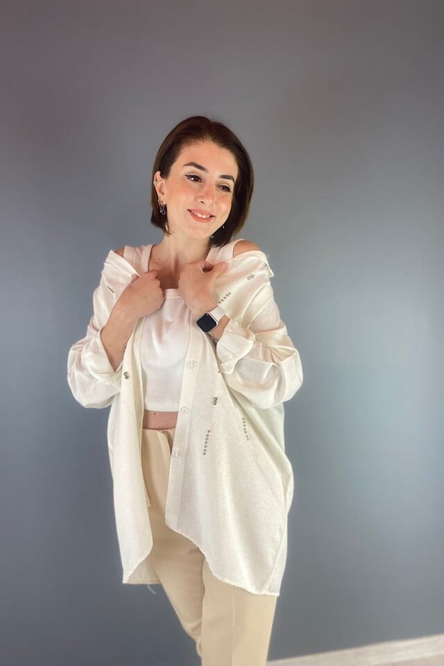 İnci ve Taşlı Keten Gömlek