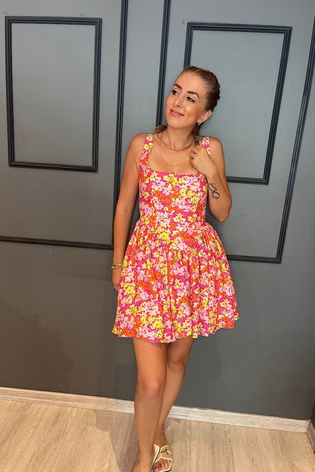 Çiçek Desen Askılı Elbise-Fuşya