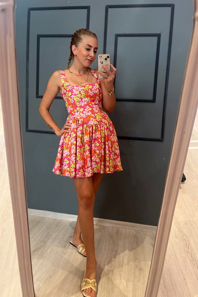 Çiçek Desen Askılı Elbise-Fuşya