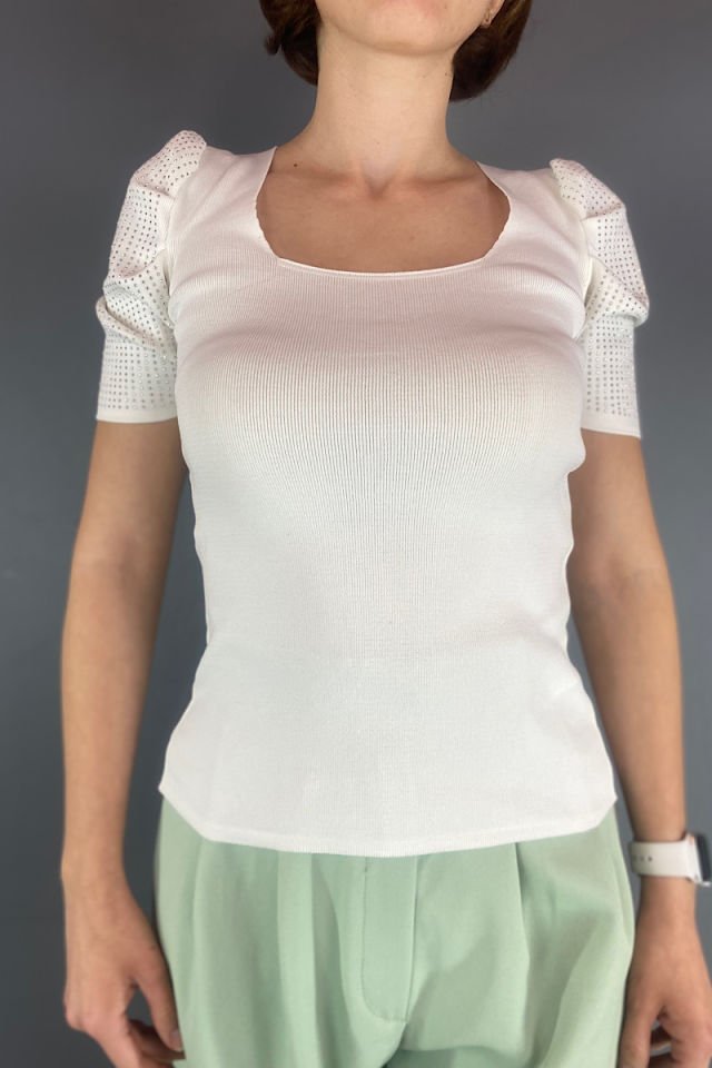 Kol Detaylı Triko-Beyaz