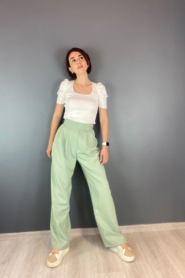 Kol Detaylı Triko-Beyaz