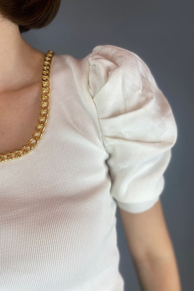 Prenses Kol Yakası Zincirli Triko-Beyaz