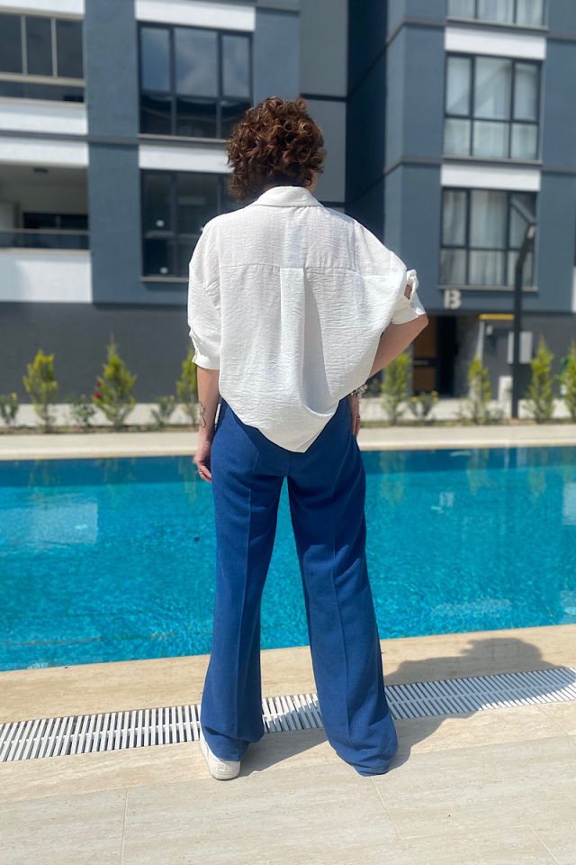 Çiçek Nakışlı Gömlek -Beyaz