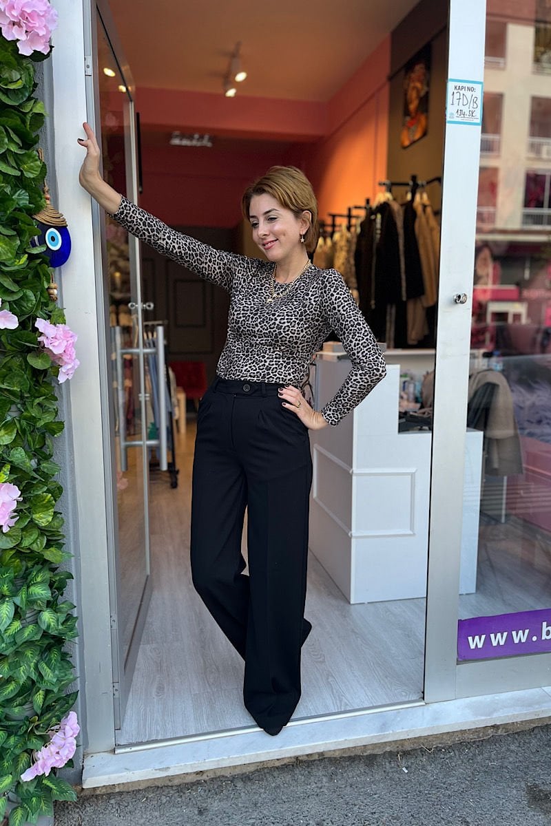 Bisiklet Yaka Leopar Bluz