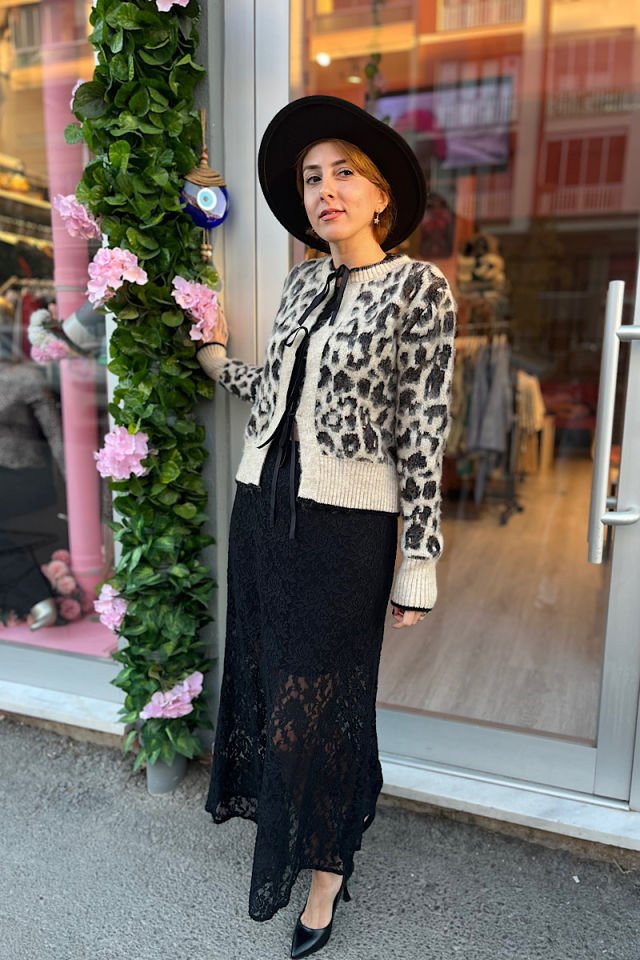 Leopar Desen Kurdele Bağlamalı Hırka