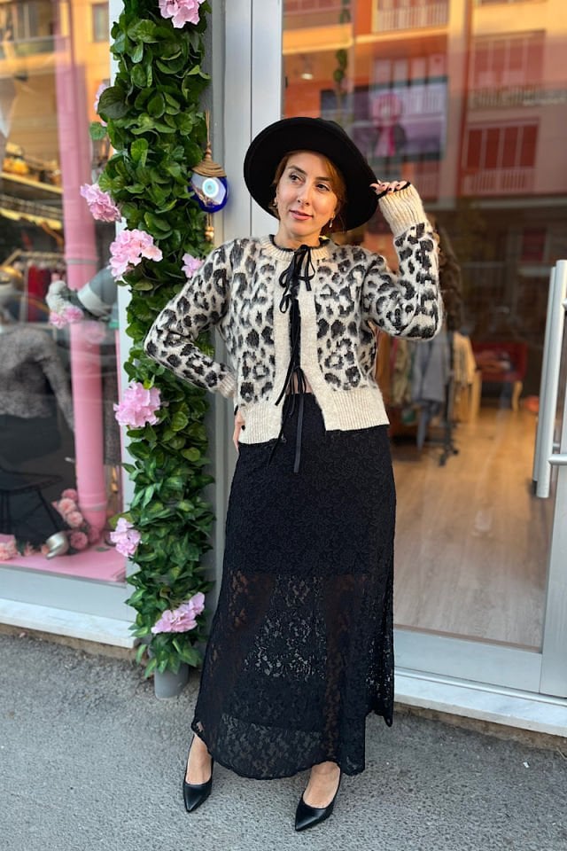 Leopar Desen Kurdele Bağlamalı Hırka