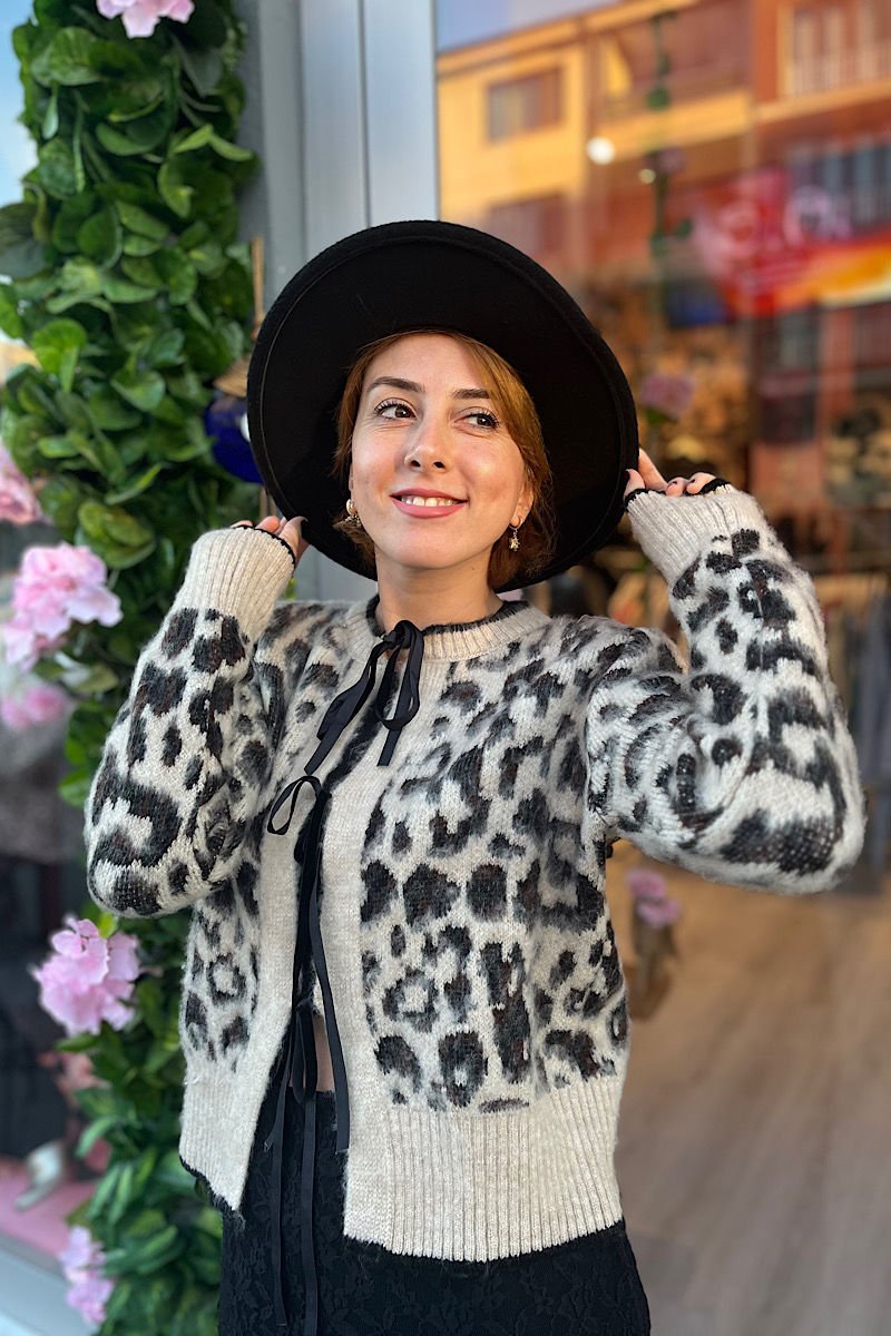 Leopar Desen Kurdele Bağlamalı Hırka